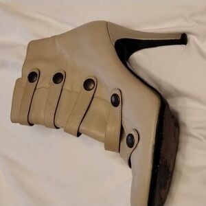 Tan Jill Stuart Ankle Boots